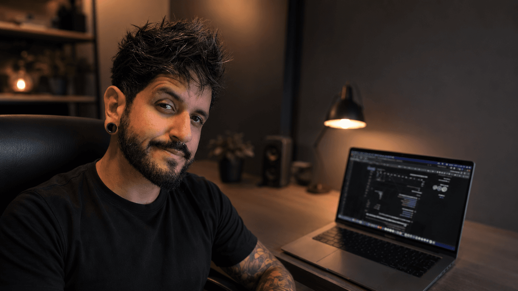 Engenheiro fullstack da Codear trabalhando em produto digital